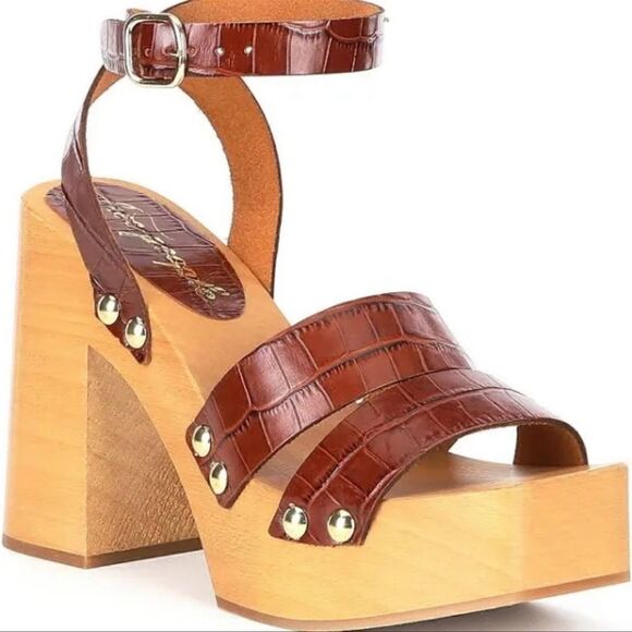 NWT Free People Mallory leather clog sandals 9 - Picture 1 of 9